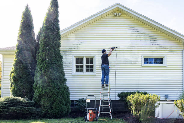 Best Sidewalk Pressure Washing  in Lakes West, CT
